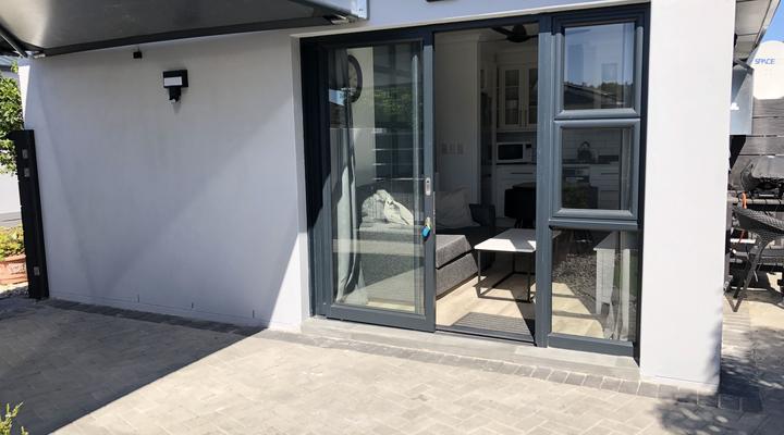 Cape Holly Apartment