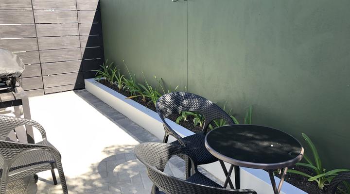 Cape Holly Apartment