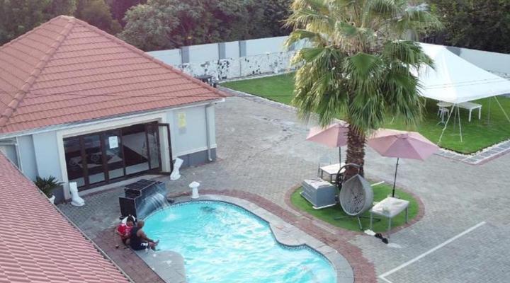 LifeStyle Lodge Hotel