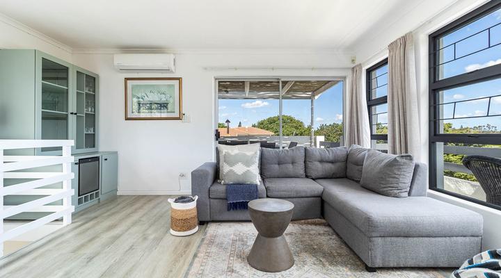 SAM's (Sea And Mountain)