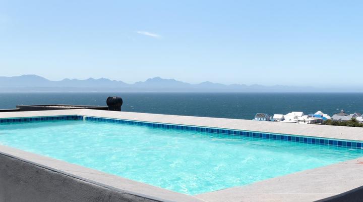 201 & 210 Mossel Cove