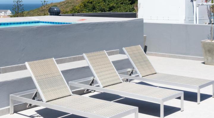 201 & 210 Mossel Cove