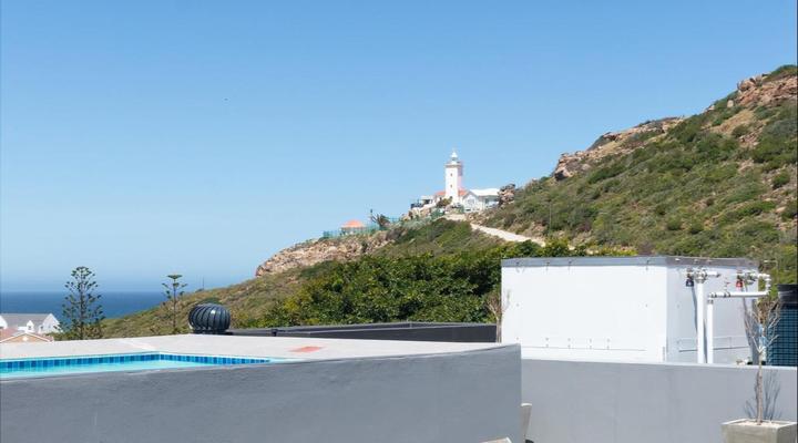 201 & 210 Mossel Cove