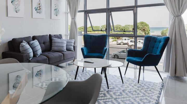 St Tropez Beachfront 108 @ Strand