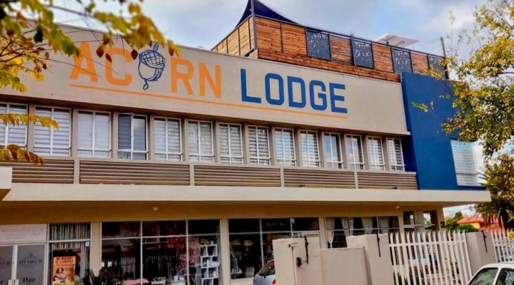 Acorn Lodge & Skydeck Sunset Café