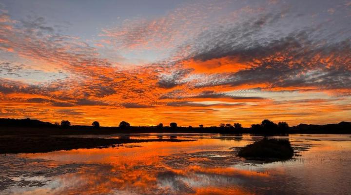 Tzamenkomst River Lodge