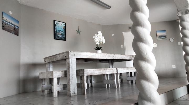 5 Equaleni Holiday House