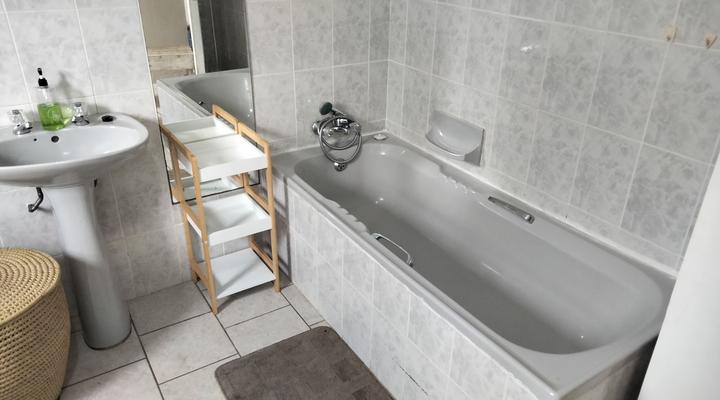 5 Equaleni Holiday House