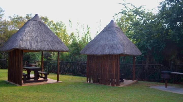 Thandabantu Game Lodge