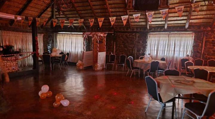 Thandabantu Game Lodge