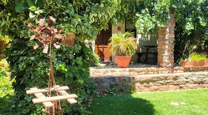 Kleinplasie Guesthouse