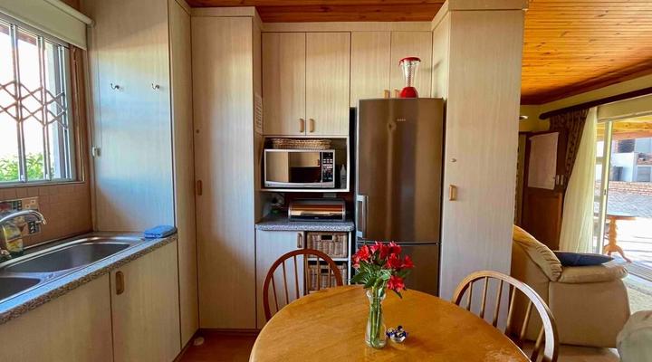 Sedgefield Lagoon Hideout