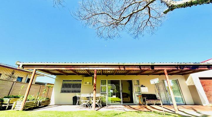 Sedgefield Lagoon Hideout