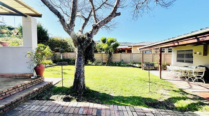 Sedgefield Lagoon Hideout