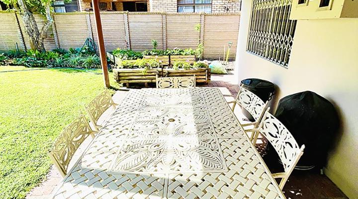 Sedgefield Lagoon Hideout