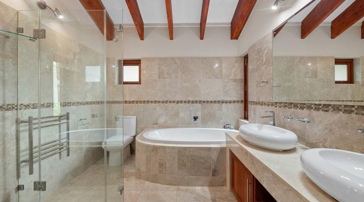 San Lameer Villa 5917 - 4 Bedroom Luxury