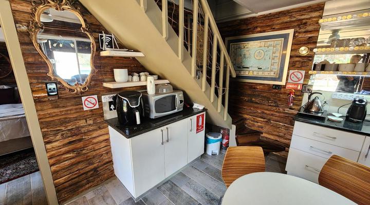 Port Royale Shelly Beach Guest House