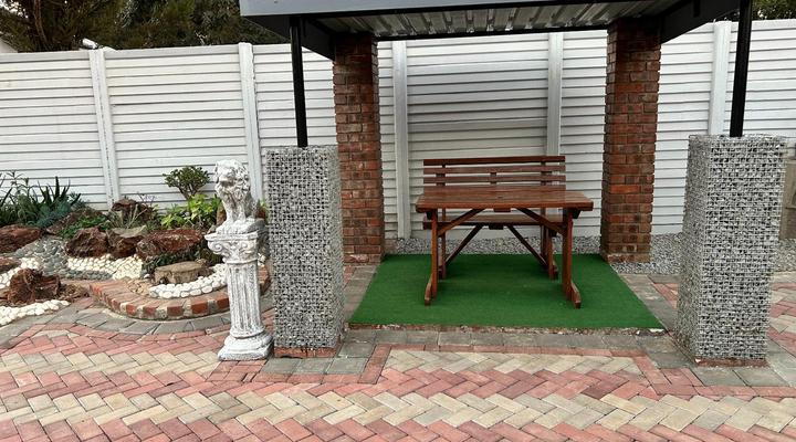 Gunhill Avenue Guesthouse