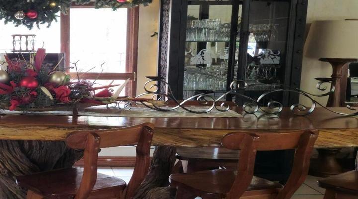 Phakela Private Game Lodge