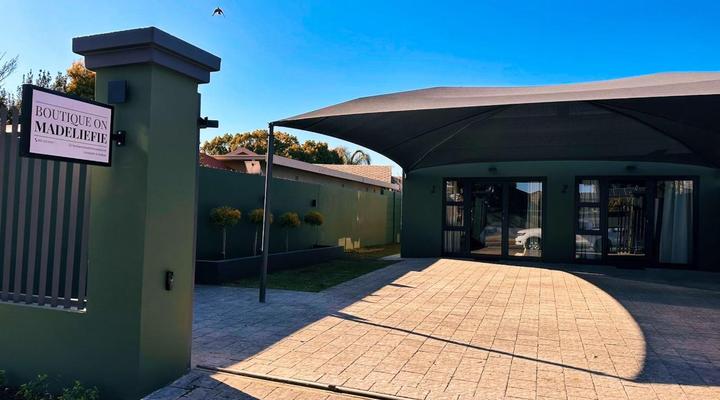 Boutique On Madeliefie
