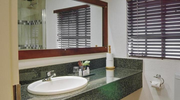 Burchell's Bush Lodge