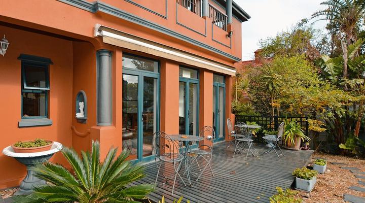 Albatross Guest House