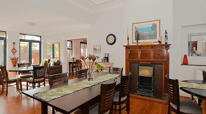 Albatross Guest House