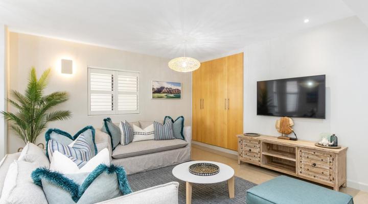 Hibernian Towers 503