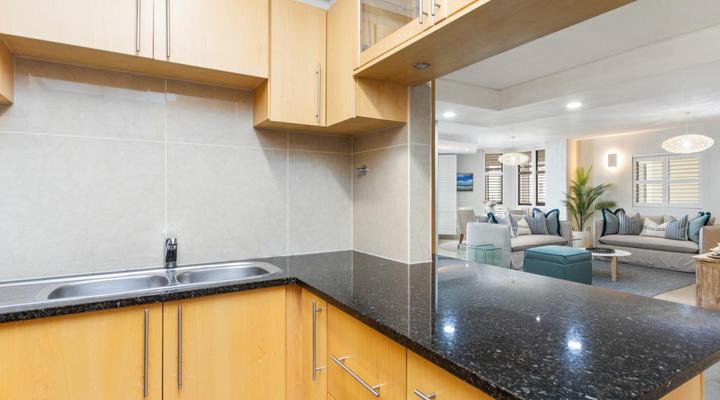 Hibernian Towers 503