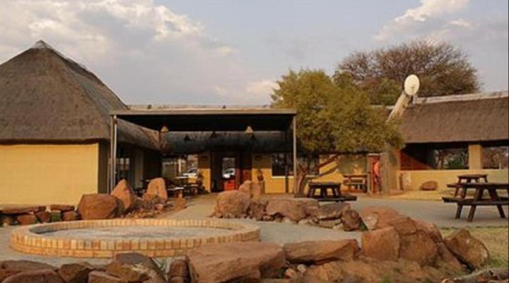 Ngata Safari Lodge