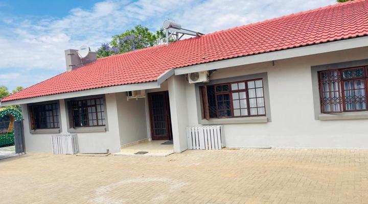 Plein on Suid Guesthouse