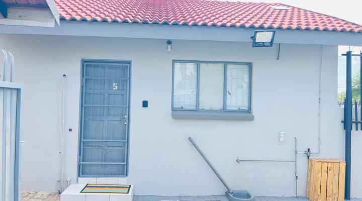 Plein on Suid Guesthouse