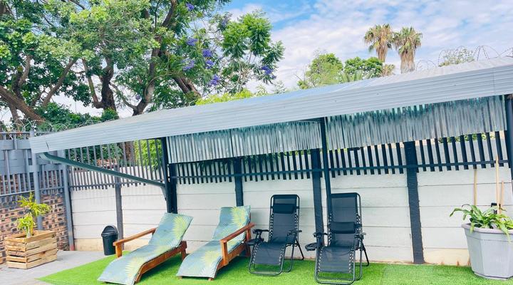 Plein on Suid Guesthouse