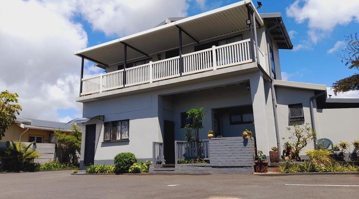 Sea Breeze Shelly Beach