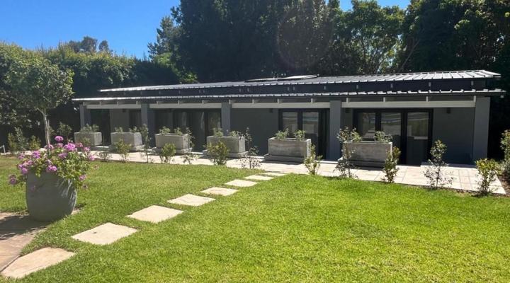 Constantia Winelands Lodge