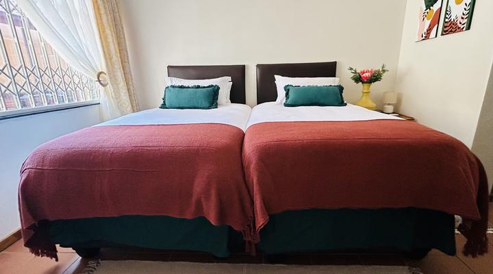 Casa No 85 Accommodation