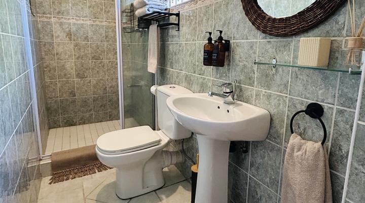 Casa No 85 Accommodation