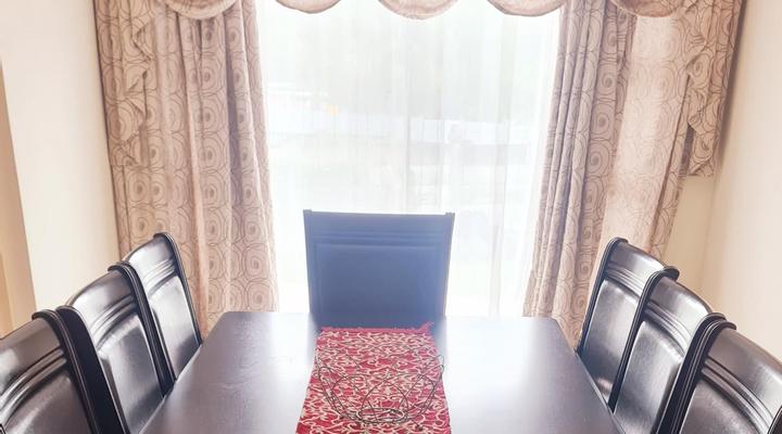 Mzilikazi Guesthouse & Tours