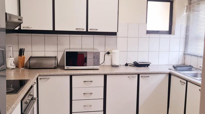 Mzilikazi Guesthouse & Tours