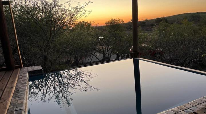 Croc's Nest Bush Lodge