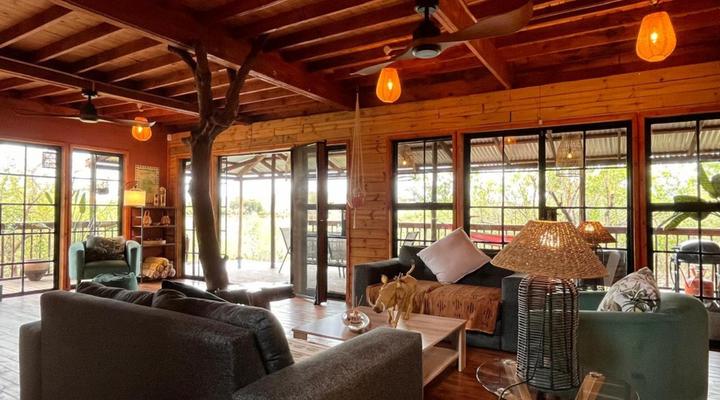 Croc's Nest Bush Lodge