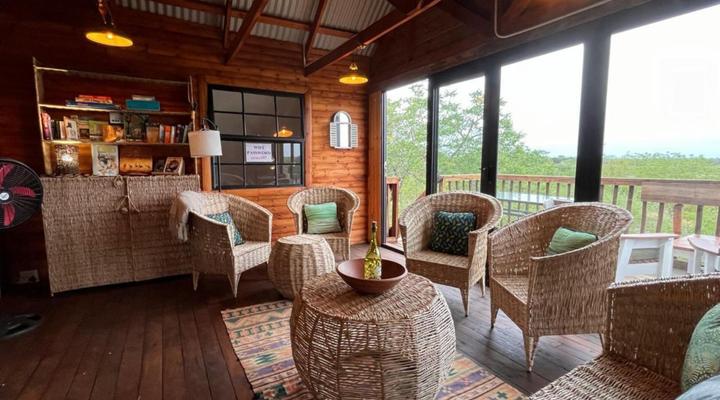 Croc's Nest Bush Lodge