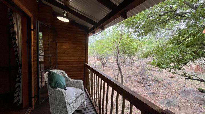 Croc's Nest Bush Lodge