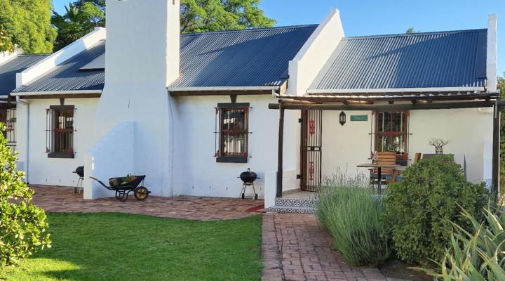 De Leeuwenhof Estate