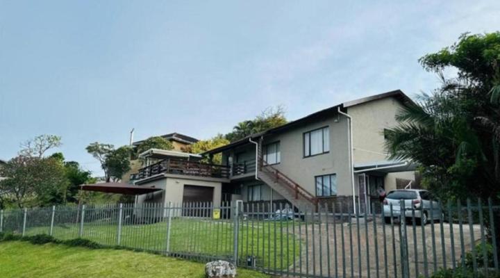 Breeze & Bliss Beach House