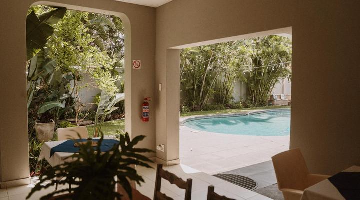 Caza Beach Guesthouse