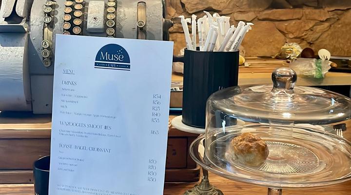 MOY Guesthouse & Backpackers