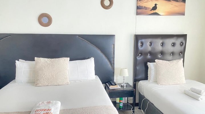J&E Cyaara Guest House