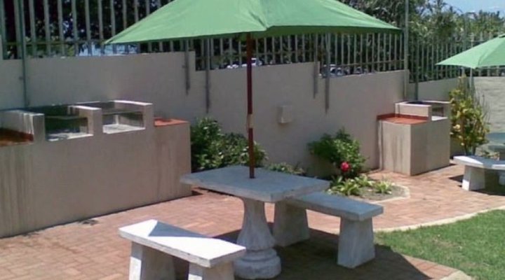 Unit 22 Jakaranda Holiday Flats 