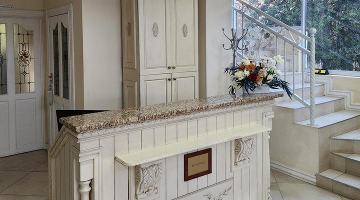 Casa Angelo Guest Lodge